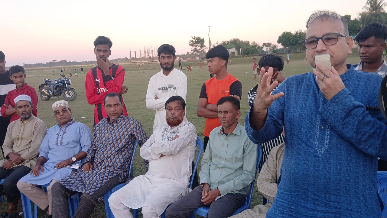 শান্তিগঞ্জের সুলতানপুরে ব্যারিস্টার আনোয়ার হোসেনের নির্বাচনী উঠান বৈঠক অনুষ্ঠিত