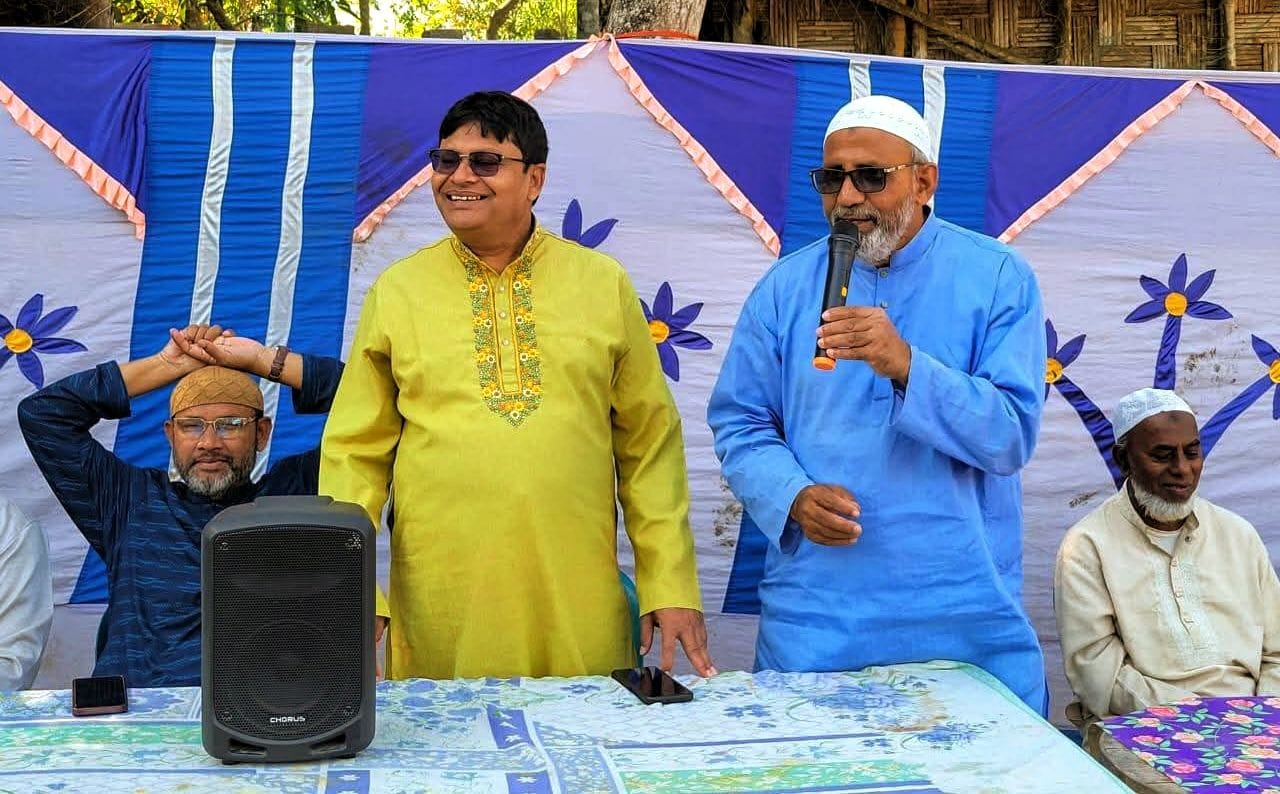 চিরিরবন্দরে ধানের শীষের পক্ষে উঠান বৈঠক অনুষ্ঠিত