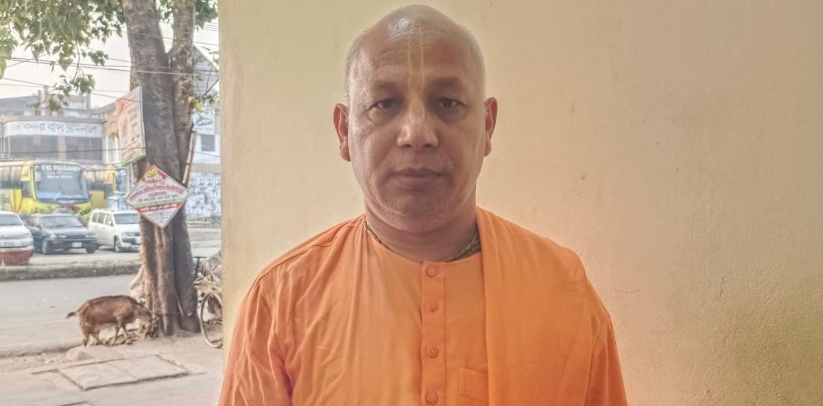 আন্তর্জাতিক কৃষ্ণ ভাবনামৃত্ত সংঘ (ইসকন) হতে ২১৭ জন ইসকন সদস্য বেনাপোল ইমিগ্রেশন দিয়ে ভারতে গমনের চেষ্টা