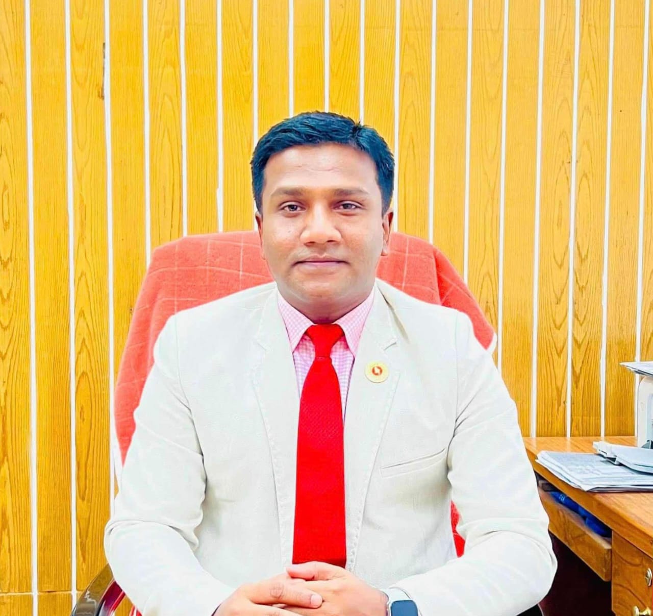 সাপাহারের কৃতি সন্তান হাসানূর রেজা শাহীন নির্বাহী প্রকৌশলী পদে পদোন্নতি লাভ