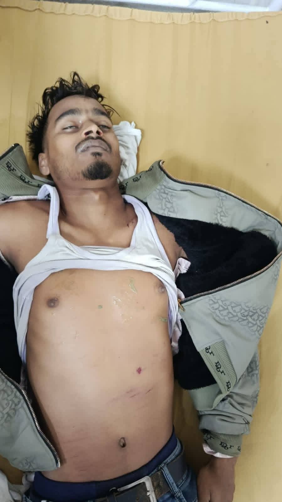 বগুড়ার কাহালুতে ট্রাকের ধাক্কায় মোটরসাইকেল আরোহী নি হ ত।